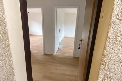 Wohnung Mosbach - 3 Zimmer, 65 m&sup2;, 850&euro; | Angebot:27611686