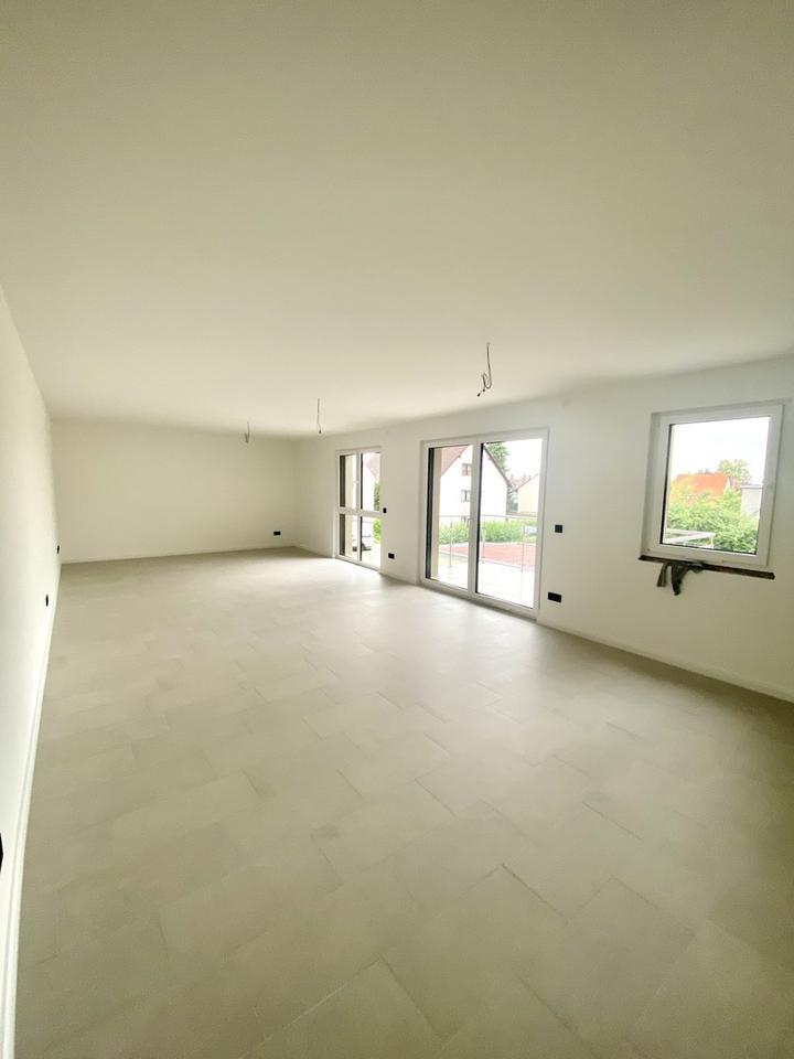 Zweitbezug! Großzügige 4 Zimmer Wohnung in toller Lage
