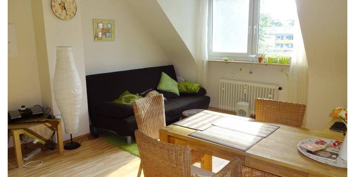 Etagenwohnung Erlangen Innenstadt - 2 Zimmer, 50 m&sup2;, 650&euro; | Angebot:26092565