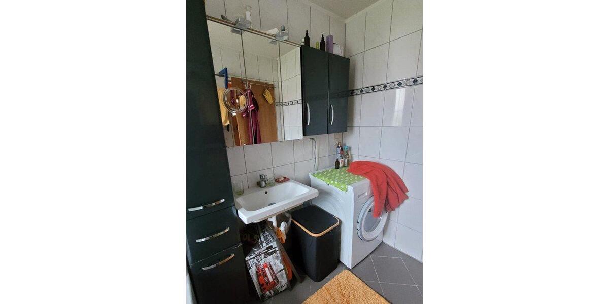 Etagenwohnung Forstinning - 4 Zimmer, 88 m&sup2;, 1.400&euro; | Angebot:26546231