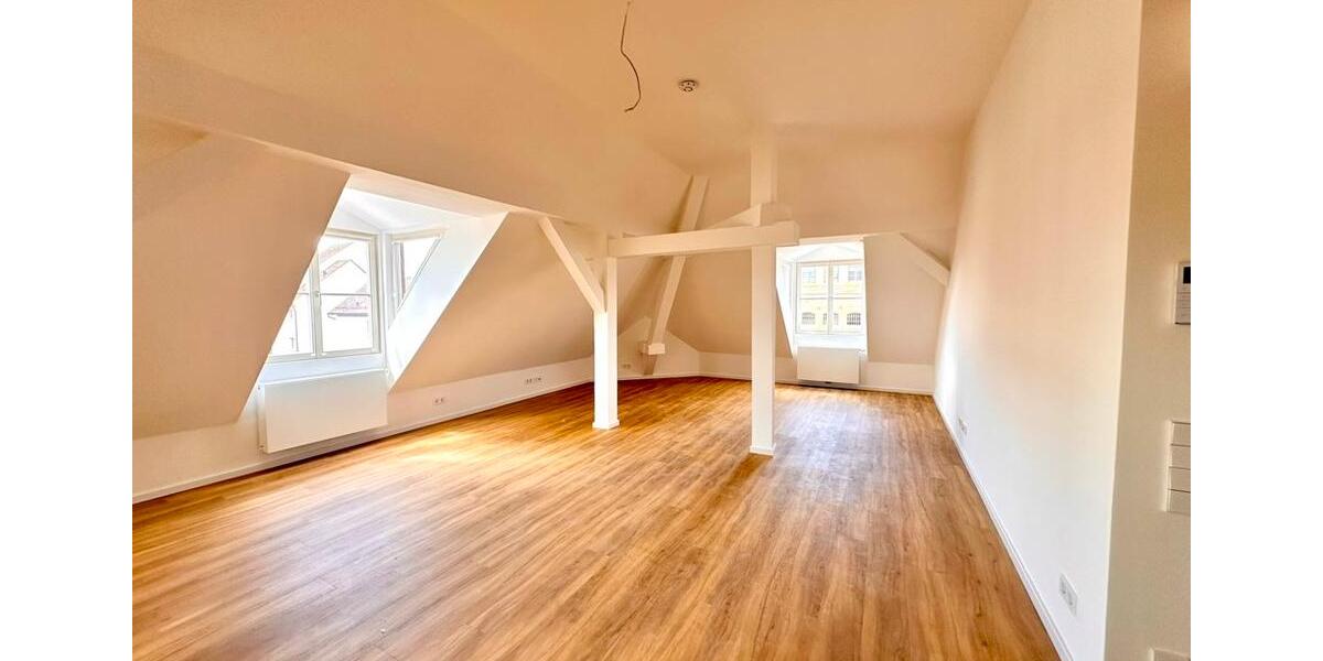 Dachgeschoßwohnung Landau in der Pfalz - 3 Zimmer, 113 m&sup2;, 1.471&euro; | Angebot:22059031