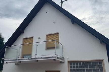 2 Zimmer-Wohnung mit Balkon zu vermieten