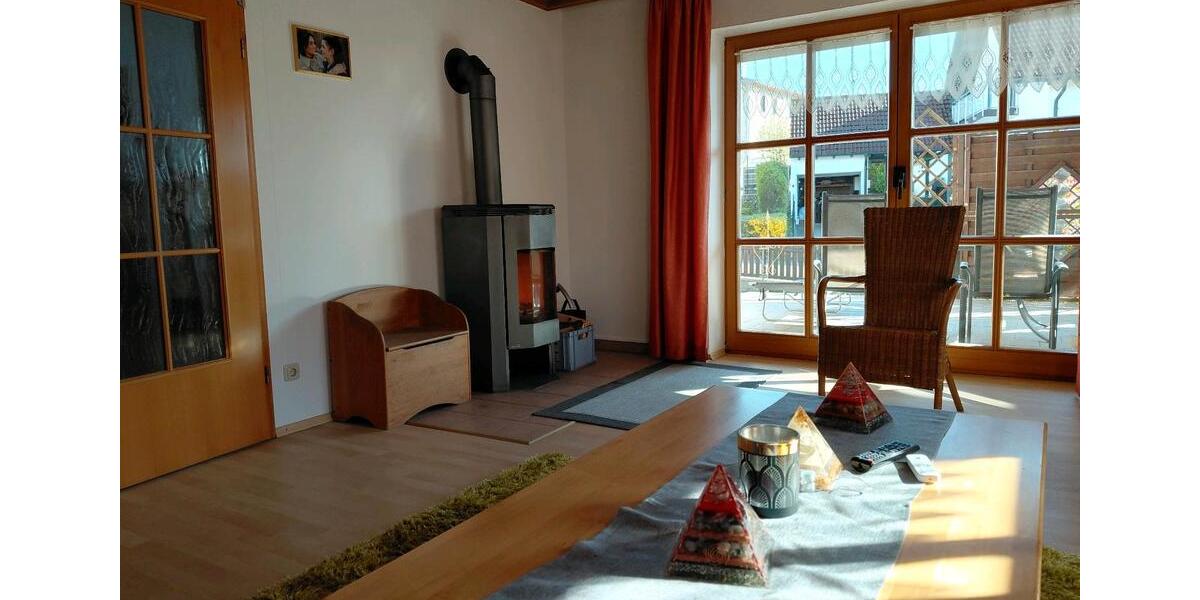 Wohnen auf Zeit Rottenburg an der Laaber - 1 Zimmer, 160 m&sup2;, 350&euro; | Angebot:26317486