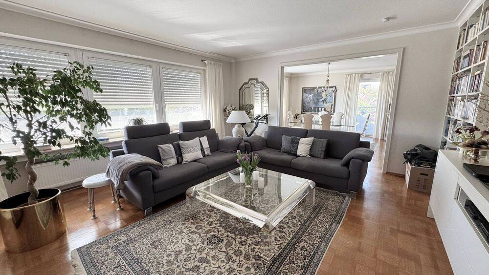 Einfamilienhaus Cadolzburg - 6 Zimmer, 217 m&sup2;, 2.350&euro; | Angebot:26712686