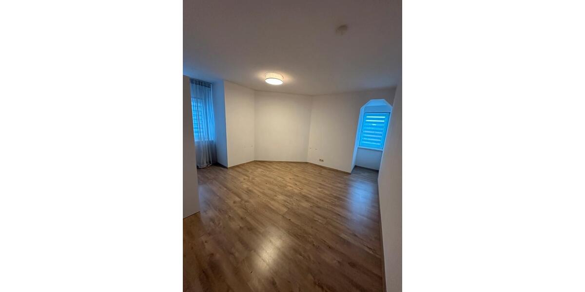 Dachgeschoßwohnung Braunlage - 3 Zimmer, 80 m&sup2;, 670&euro; | Angebot:25841910