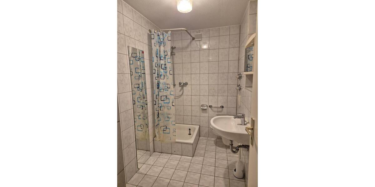 Erdgeschoßwohnung Sonneberg - 1 Zimmer, 40 m&sup2;, 241&euro; | Angebot:26163566