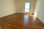 Dachgeschoßwohnung Meerbusch - 3 Zimmer, 99 m&sup2;, 1.315&euro; | Angebot:26235355