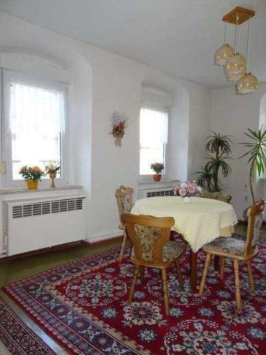 Etagenwohnung Auma-Weidatal Auma - 4 Zimmer, 105 m&sup2;, 450&euro; | Angebot:25688133