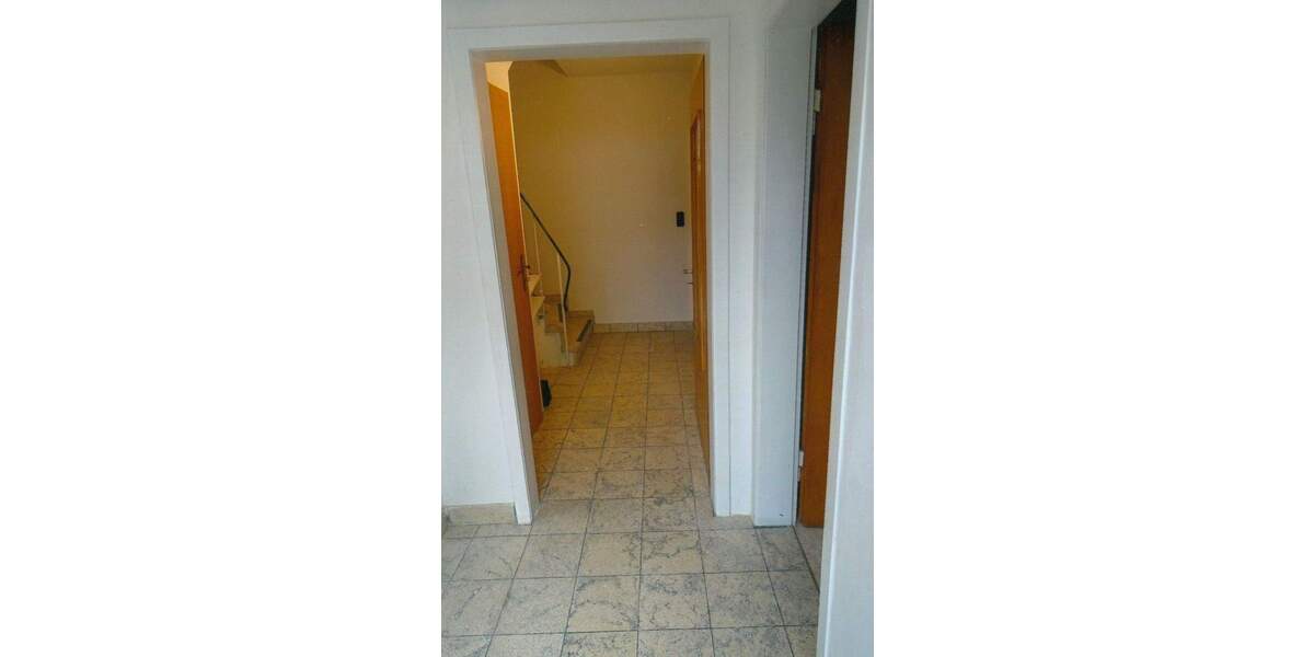 Mehrfamilienhaus, Wohnhaus Wülfershausen an der Saale Wülfershausen - 4 Zimmer, 100 m&sup2;, 1.300&euro; | Angebot:24667546