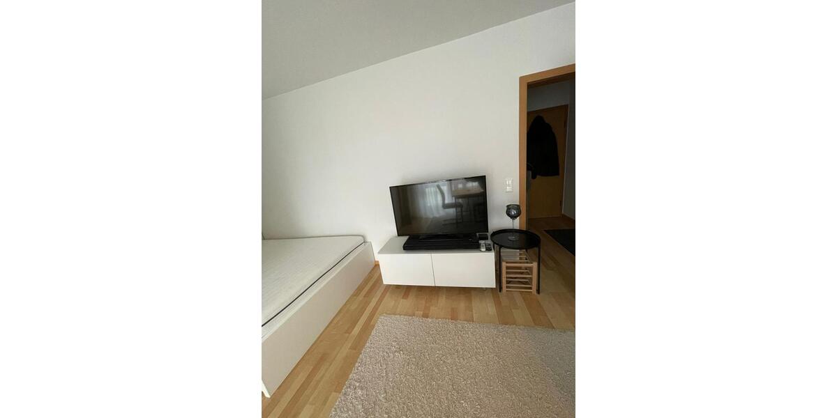 Etagenwohnung Vilsbiburg - 1.5 Zimmer, 35 m&sup2;, 350&euro; | Angebot:25261189