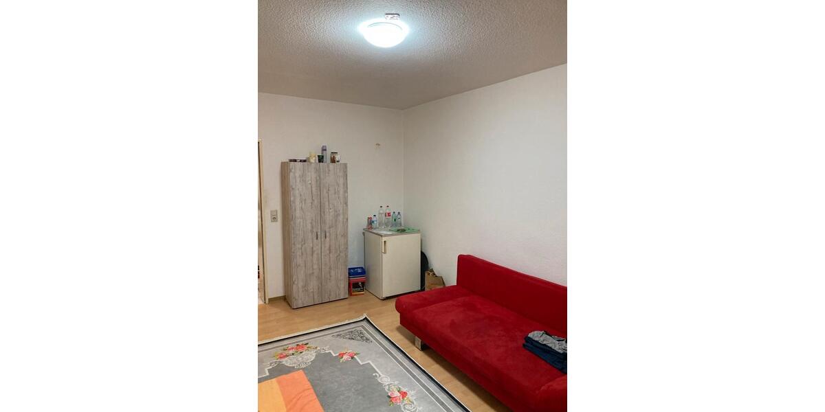 Etagenwohnung Saarbrücken West - 1 Zimmer, 25 m&sup2;, 285&euro; | Angebot:25213464