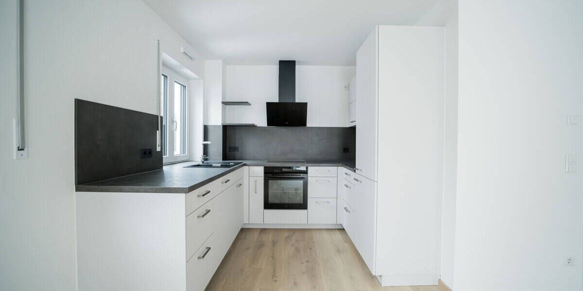 Etagenwohnung Regensburg Westenviertel - 2 Zimmer, 69 m&sup2;, 1.460&euro; | Angebot:26276616
