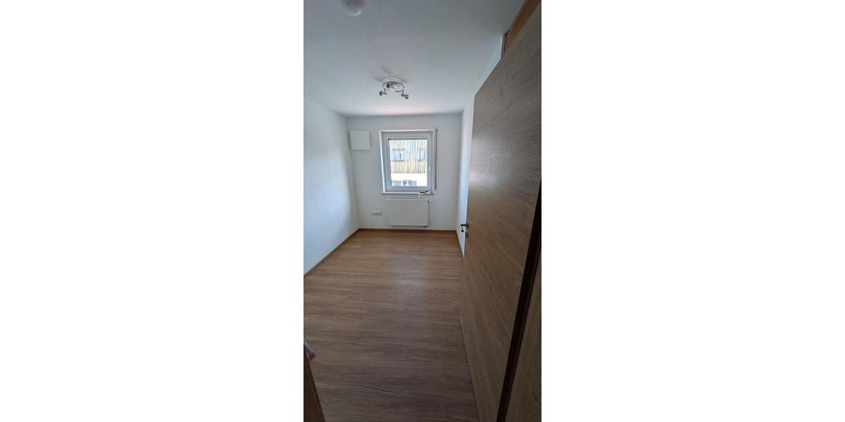 Etagenwohnung Obergünzburg - 4 Zimmer, 113 m&sup2;, 1.000&euro; | Angebot:26007891