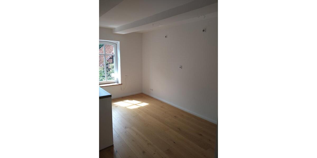 Dachgeschoßwohnung Balge - 2.5 Zimmer, 120 m&sup2;, 700&euro; | Angebot:24667348