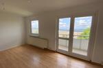 Etagenwohnung Suhl - 4 Zimmer, 65 m&sup2;, 400&euro; | Angebot:26383681