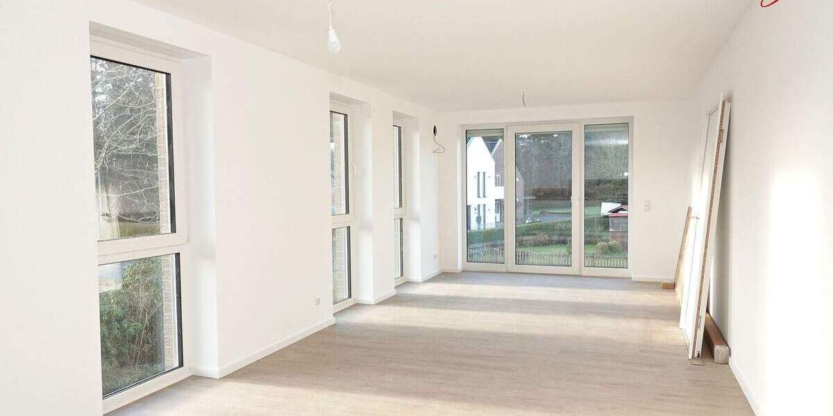 Etagenwohnung Esens - 3 Zimmer, 92 m&sup2;, 990&euro; | Angebot:24790985