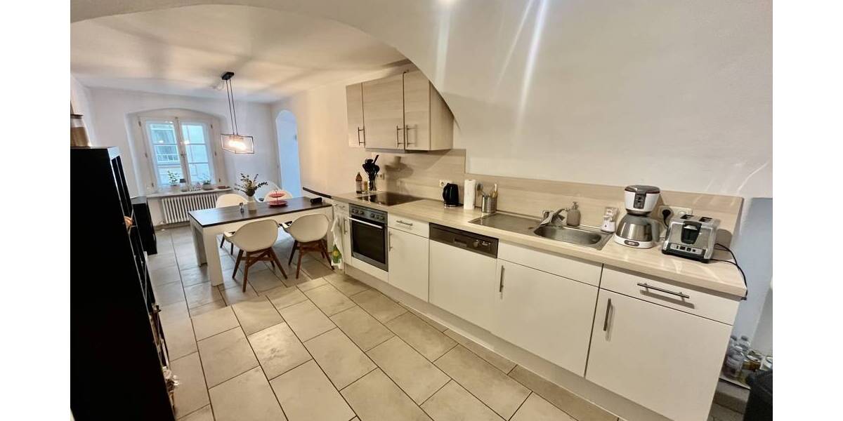 Etagenwohnung Passau Altstadt - 4 Zimmer, 126 m&sup2;, 1.300&euro; | Angebot:26514899