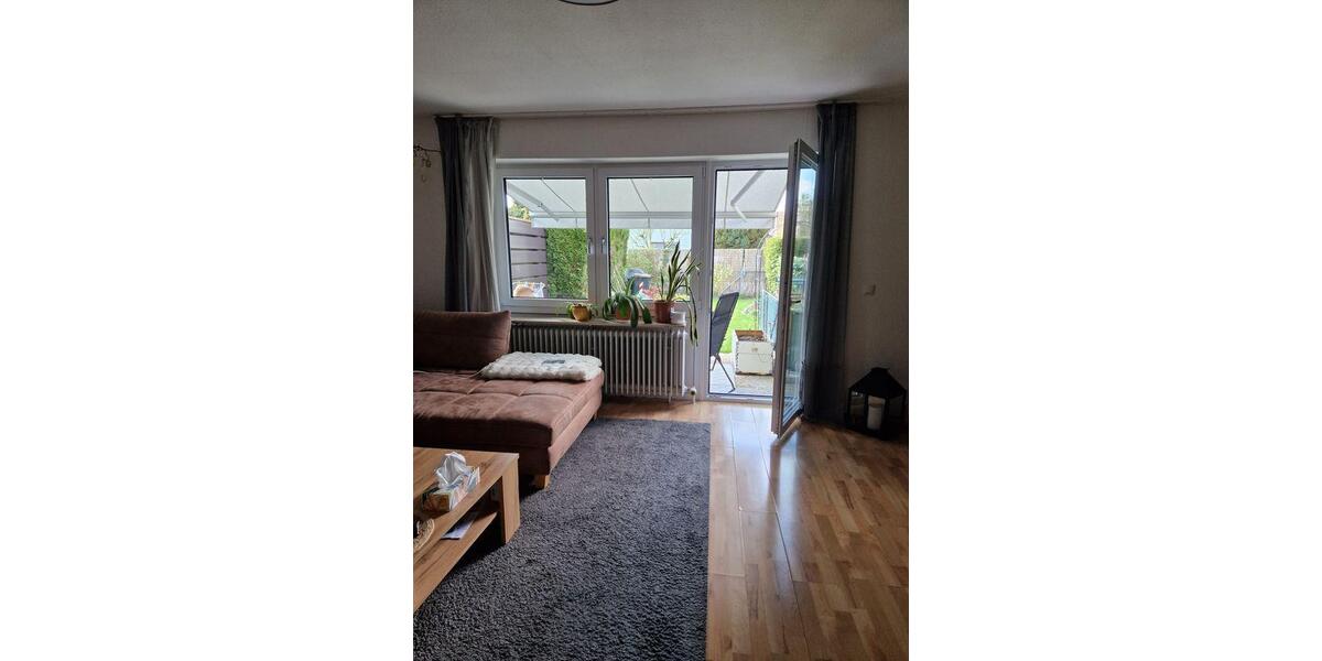 Reihenhaus Königsbrunn - 4 Zimmer, 103 m&sup2;, 1.500&euro; | Angebot:26579609