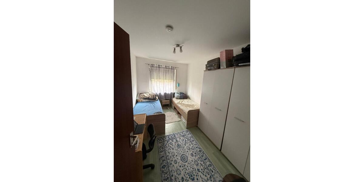 Etagenwohnung Grenzach-Wyhlen Wyhlen - 4 Zimmer, 112 m&sup2;, 1.150&euro; | Angebot:26127069