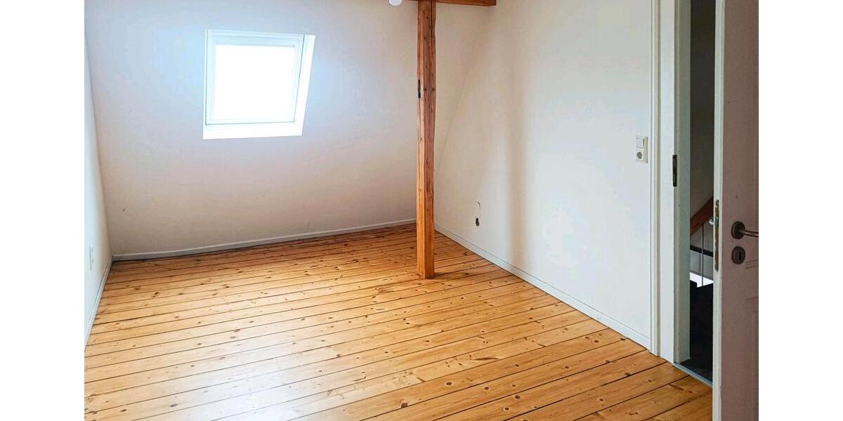 Maisonettenwohnung Lüdenscheid - 4 Zimmer, 110 m&sup2;, 1.200&euro; | Angebot:26094752