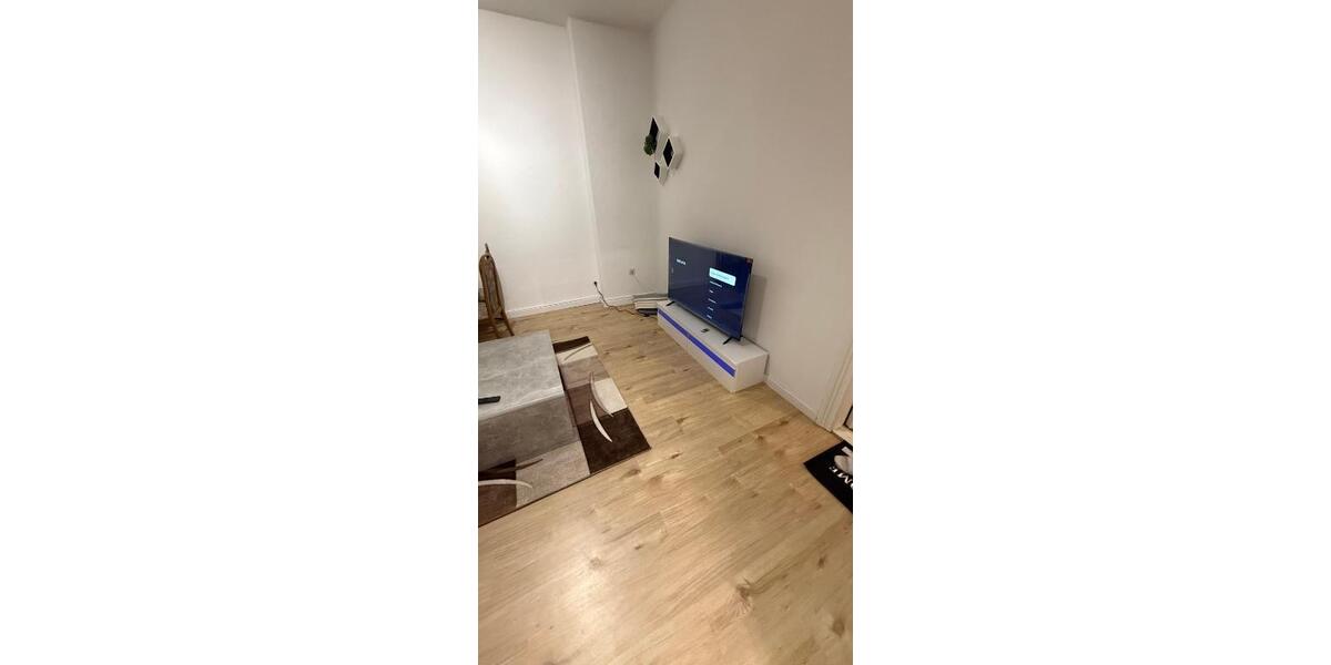 Etagenwohnung Bremerhaven - 3 Zimmer, 61 m&sup2;, 420&euro; | Angebot:26619529