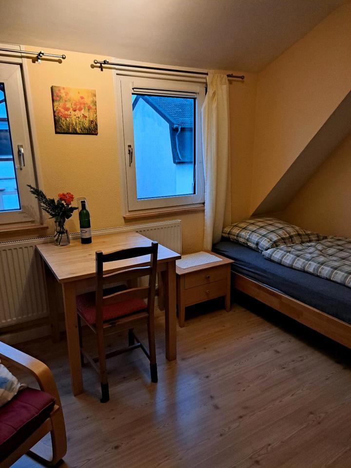 Schönes Zimmer in WG in KH City