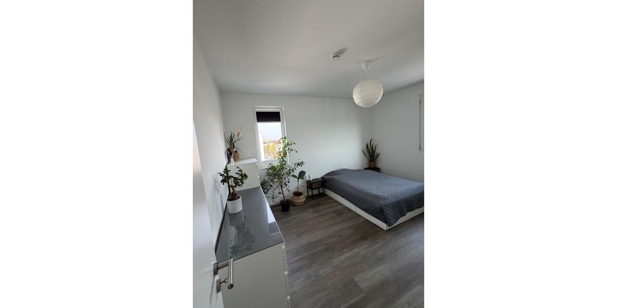 Wohnen auf Zeit Wesseling - 3 Zimmer, 80 m&sup2;, 2.450&euro; | Angebot:25982241