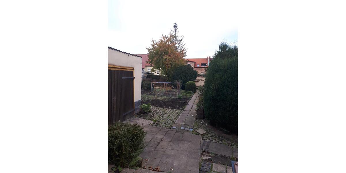 Etagenwohnung Eisleben (Lutherstadt) - 4 Zimmer, 97 m&sup2;, 580&euro; | Angebot:26251776