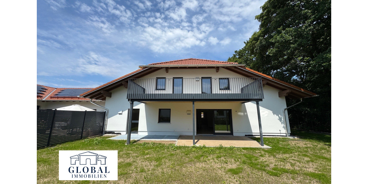 Dachgeschoßwohnung Gilching - 3 Zimmer, 120 m&sup2;, 2.325&euro; | Angebot:25906564