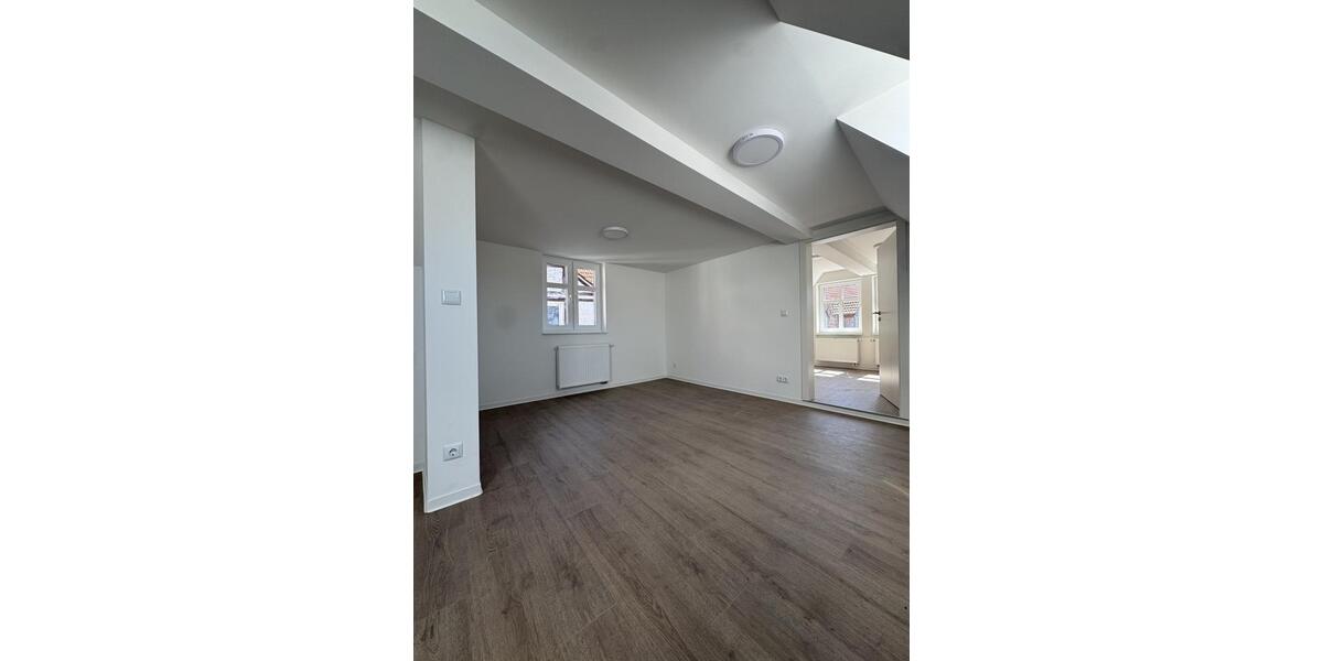 Dachgeschoßwohnung Melsungen - 2 Zimmer, 60 m&sup2;, 550&euro; | Angebot:26634365