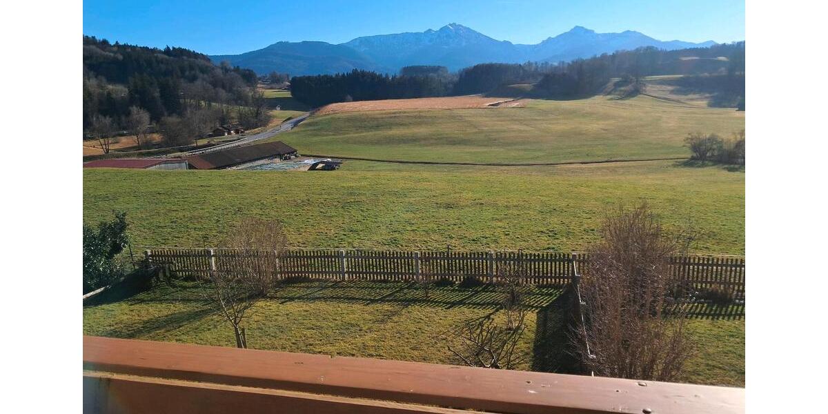 Doppelhaushälfte Vachendorf - 5 Zimmer, 175 m&sup2;, 1.750&euro; | Angebot:24844310