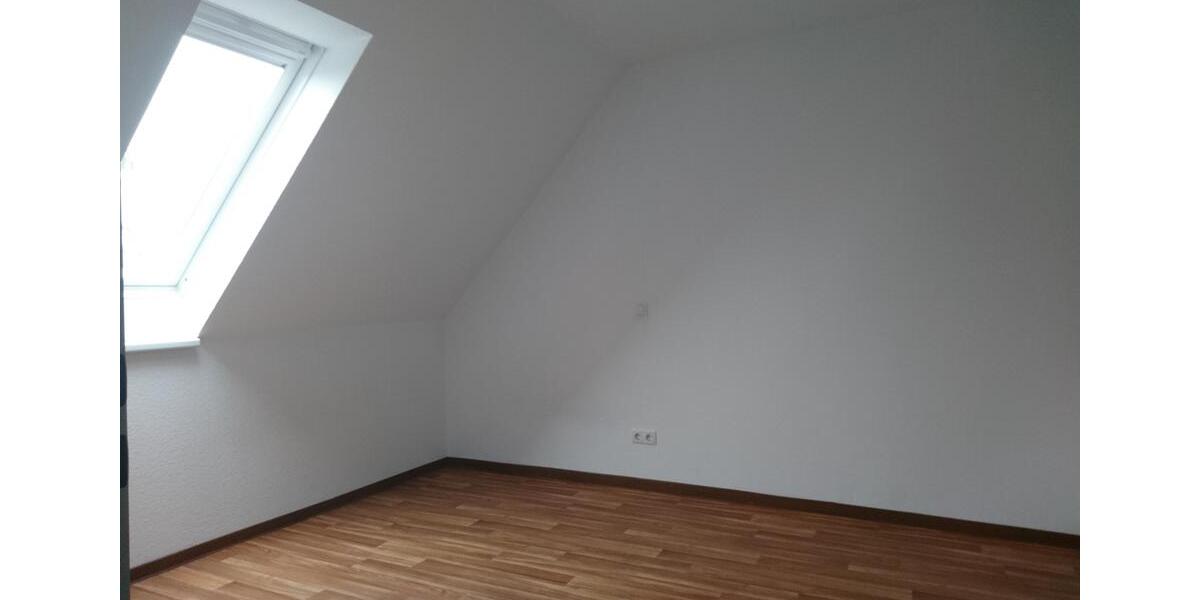 Dachgeschoßwohnung Papenburg - 2 Zimmer, 43 m&sup2;, 370&euro; | Angebot:26533822