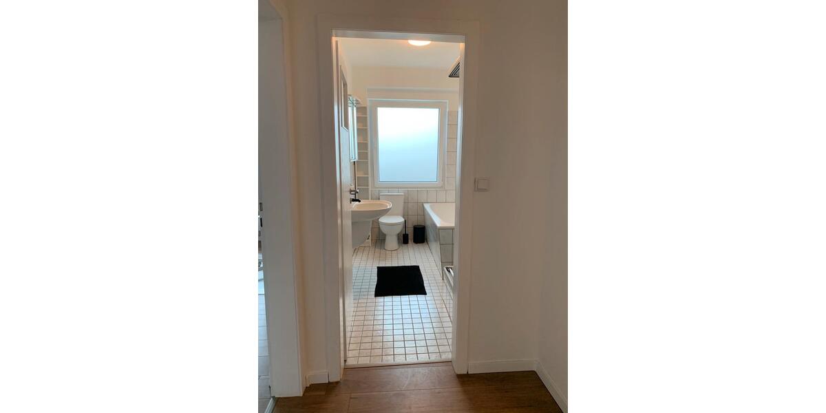 Wohnen auf Zeit Köln Mülheim - 1 Zimmer, 21 m&sup2;, 575&euro; | Angebot:26447440