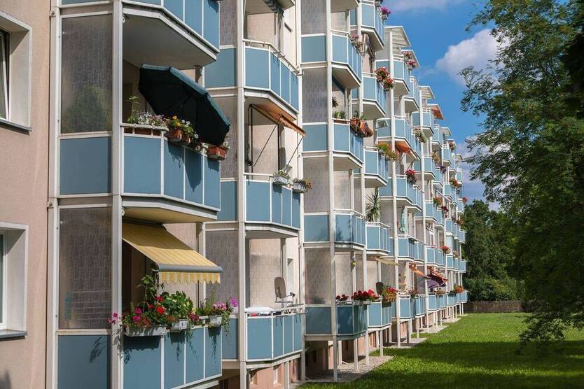 Kinderlachen willkommen...sanierte 5-Raum-FamilienWohnung mit Balkon!!!