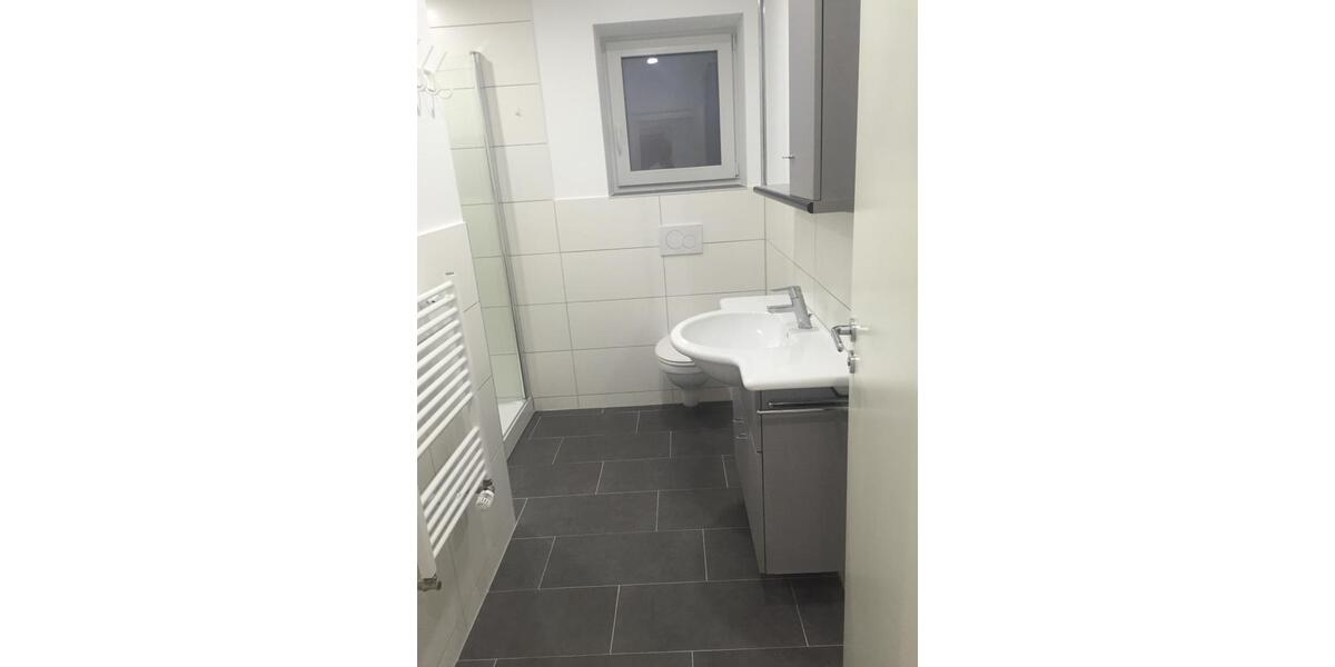 Wohnen auf Zeit Nürtingen - 11.5 Zimmer, 75 m&sup2;, 400&euro; | Angebot:26172276