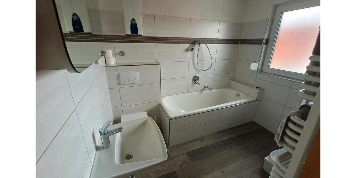 Etagenwohnung Alheim - 4 Zimmer, 80 m&sup2;, 500&euro; | Angebot:26665887