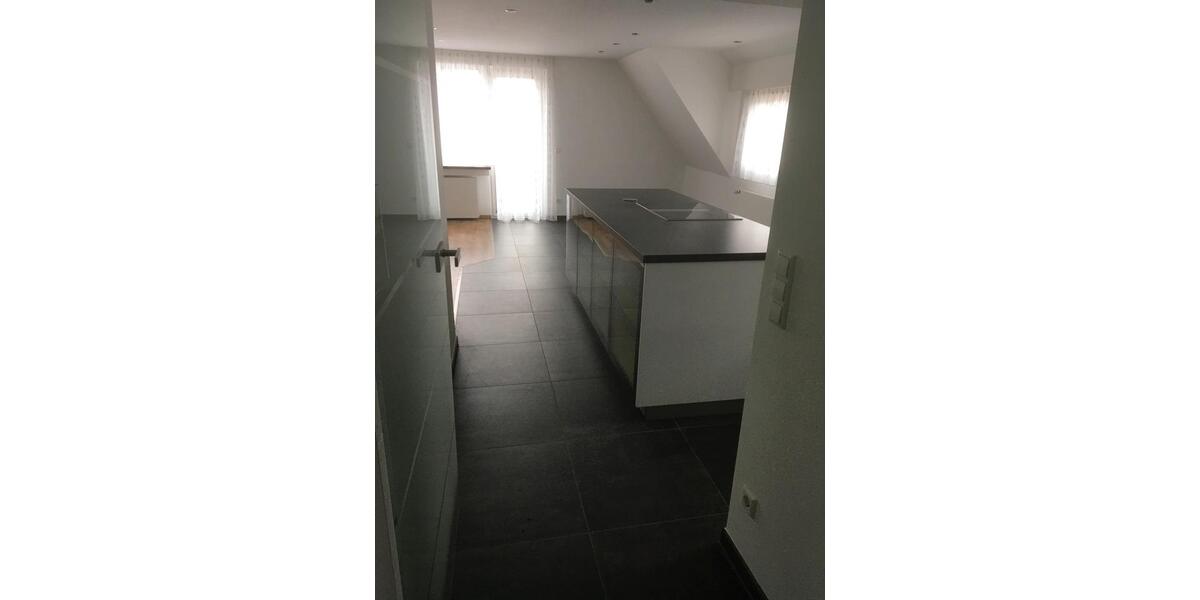 Etagenwohnung Rutesheim - 3.5 Zimmer, 96 m&sup2;, 1.400&euro; | Angebot:26611945