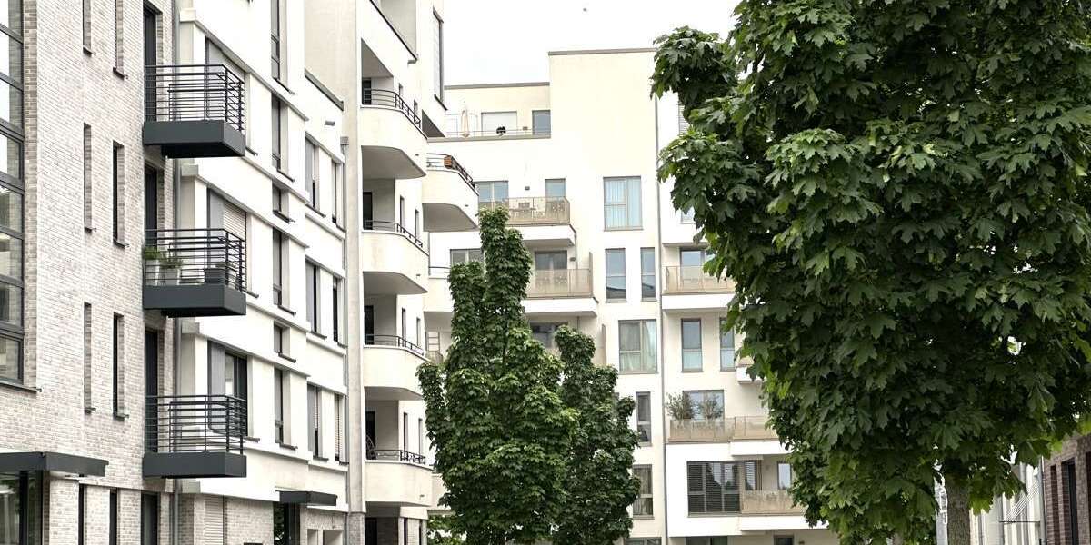 Zimmer Düsseldorf Stadtbezirk 2 - 2 Zimmer, 1.950&euro; | Angebot:26594196