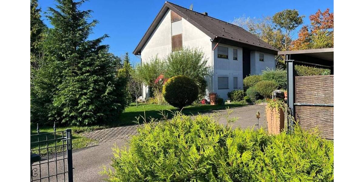 Etagenwohnung Neunkirchen Innenstadt - 5 Zimmer, 130 m&sup2;, 1.350&euro; | Angebot:23971790