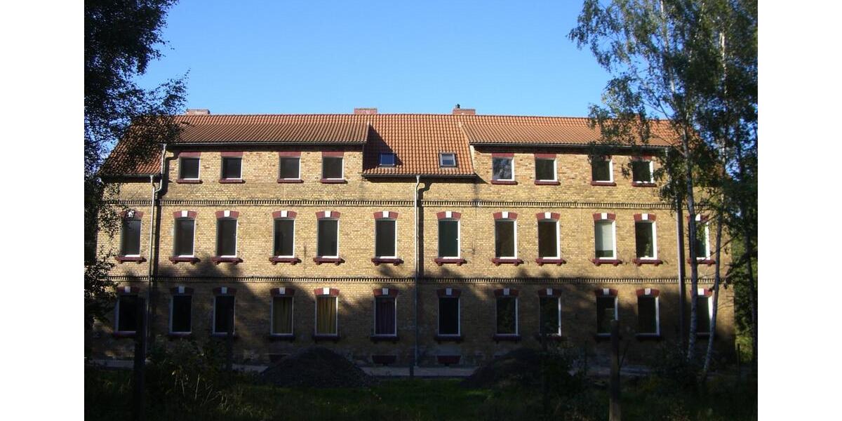 5 Zimmer DG-Whg mit ca. 80m² in Lauchhammer OT Kostebrau 5 zimmer