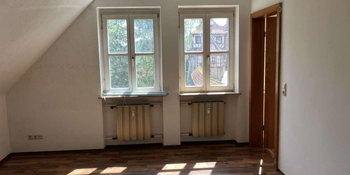 Etagenwohnung Kronach - 2 Zimmer, 56 m&sup2;, 420&euro; | Angebot:26994850