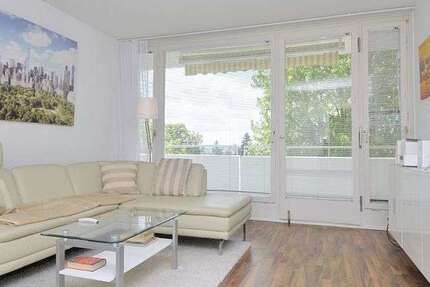 Wohnung Wiesbaden Biebrich - 3 Zimmer, 92 m&sup2;, 2.290&euro; | Angebot:24995812