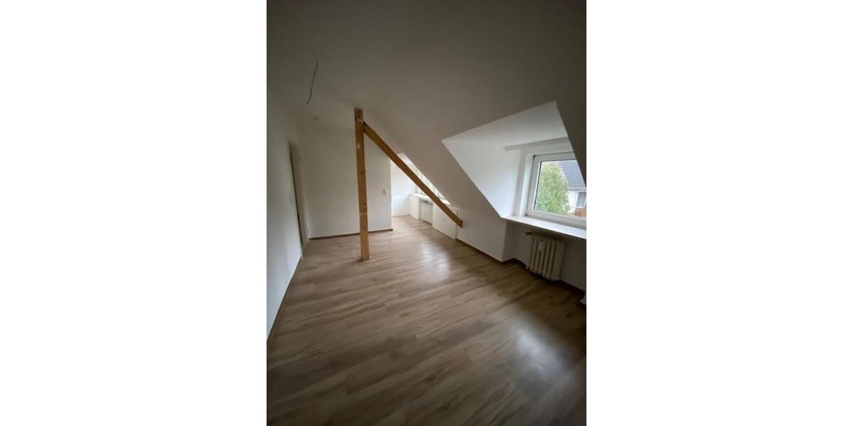 Dachgeschoßwohnung Wuppertal Brill - 4 Zimmer, 70 m&sup2;, 510&euro; | Angebot:24713930