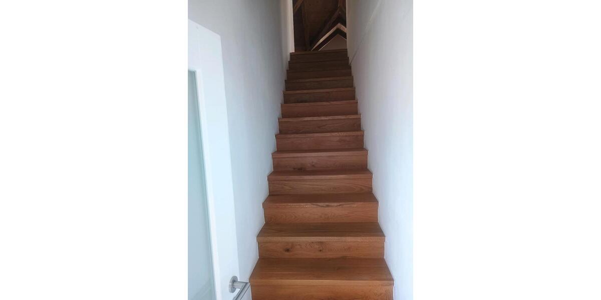 Dachgeschoßwohnung Hutthurm - 2 Zimmer, 82 m&sup2;, 600&euro; | Angebot:26602902