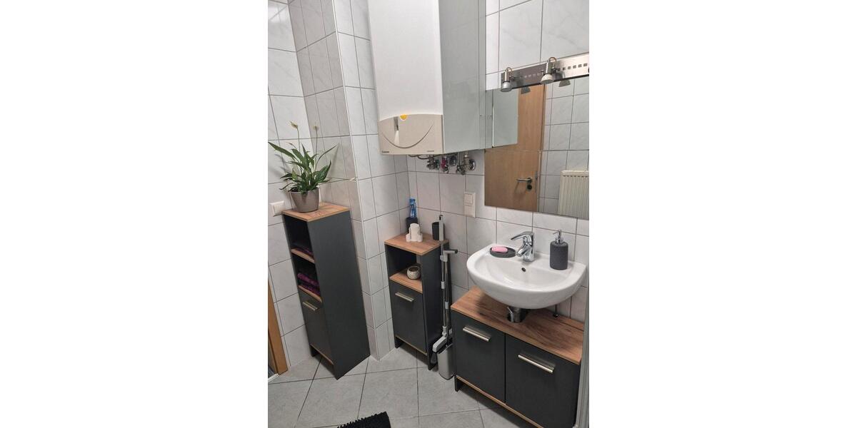 Erdgeschoßwohnung Pirmasens Niedersimten - 2 Zimmer, 72 m&sup2;, 65&euro; | Angebot:24233791