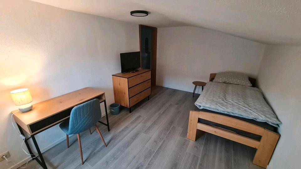 Wohnen auf Zeit Broderstorf - 3 Zimmer, 15 m&sup2;, 25&euro; | Angebot:25905902