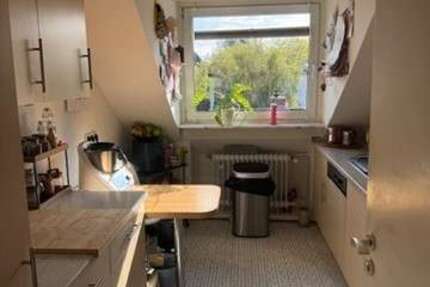 Wohnung Wiesbaden Bierstadt - 3 Zimmer, 89 m&sup2;, 880&euro; | Angebot:26652948