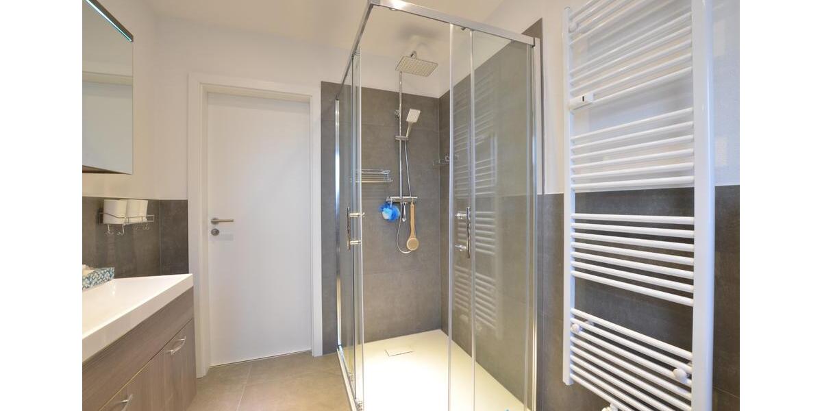 Hochparterre Waldbröl - 1 Zimmer, 35 m&sup2;, 660&euro; | Angebot:25370623