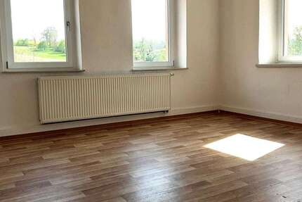 Wohnung Frohburg OT Kohren-Salis Salis - 2 Zimmer, 82 m&sup2;, 410&euro; | Angebot:23206634