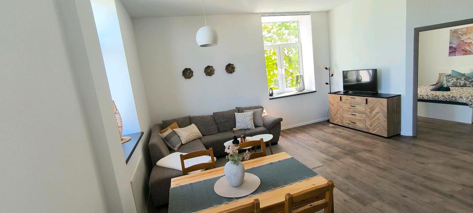 Wohnen auf Zeit Halsbrücke - 2 Zimmer, 50 m&sup2;, 35&euro; | Angebot:23684041